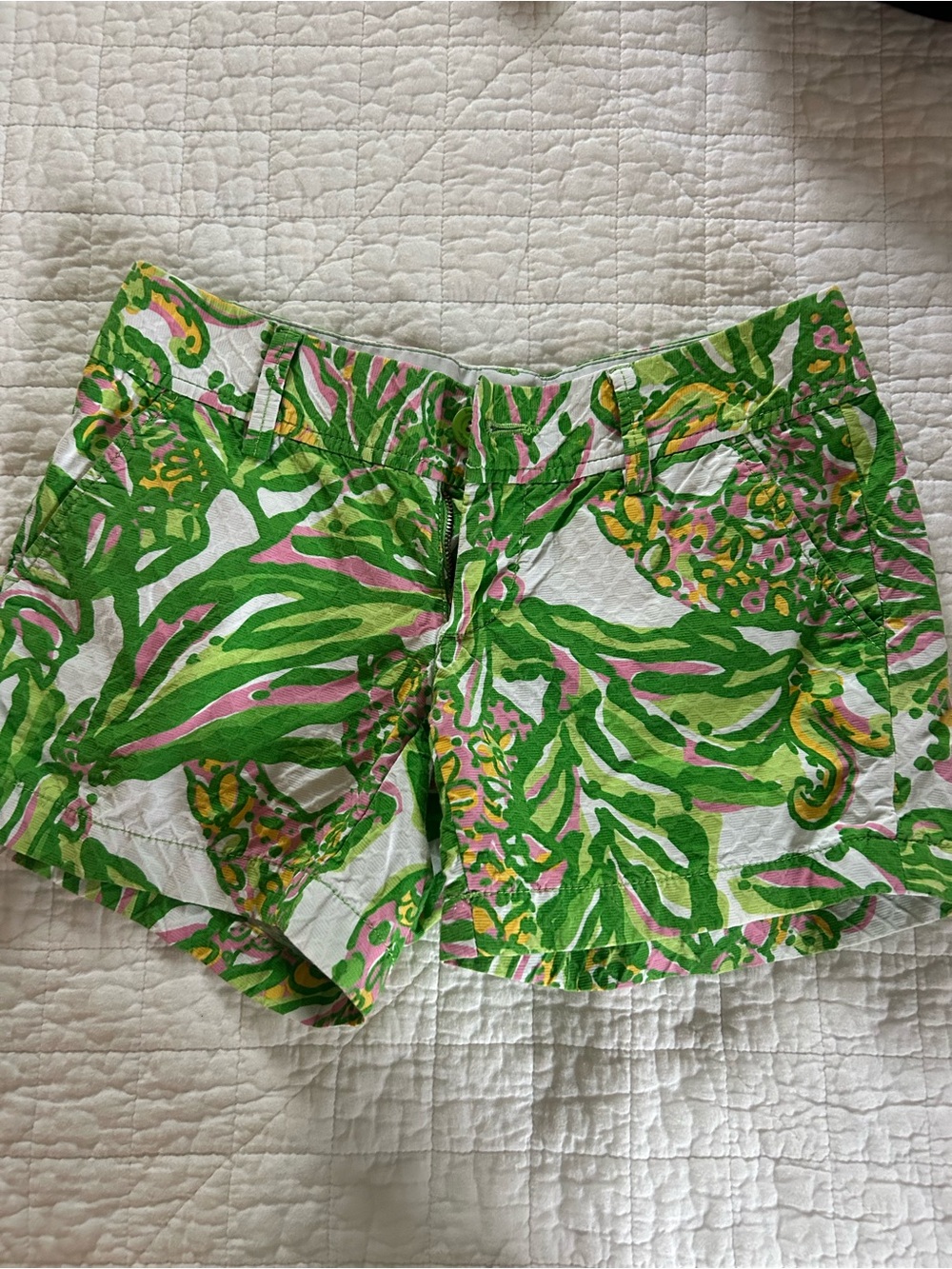 Lilly Pulitzer Green Pink Yellow Tropical Print Jean Shorts